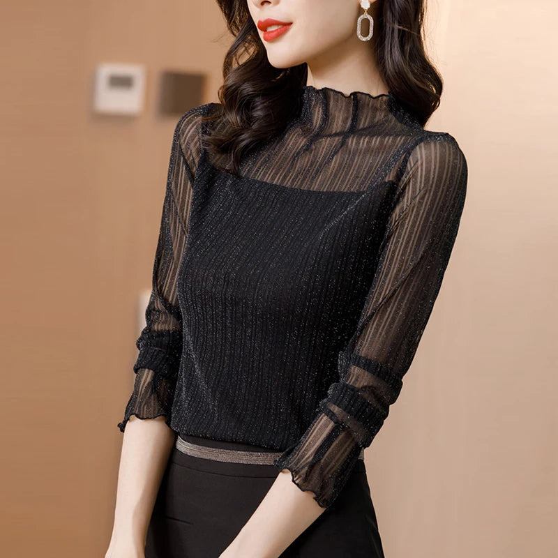 👑 Elegant Lace Turtleneck Blouse — Timeless Sophistication for the Modern Woman