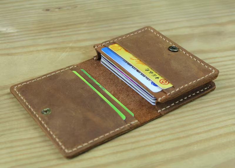 💳 Luxury Genuine Leather Card Wallet – Sleek, Stylish & Organized