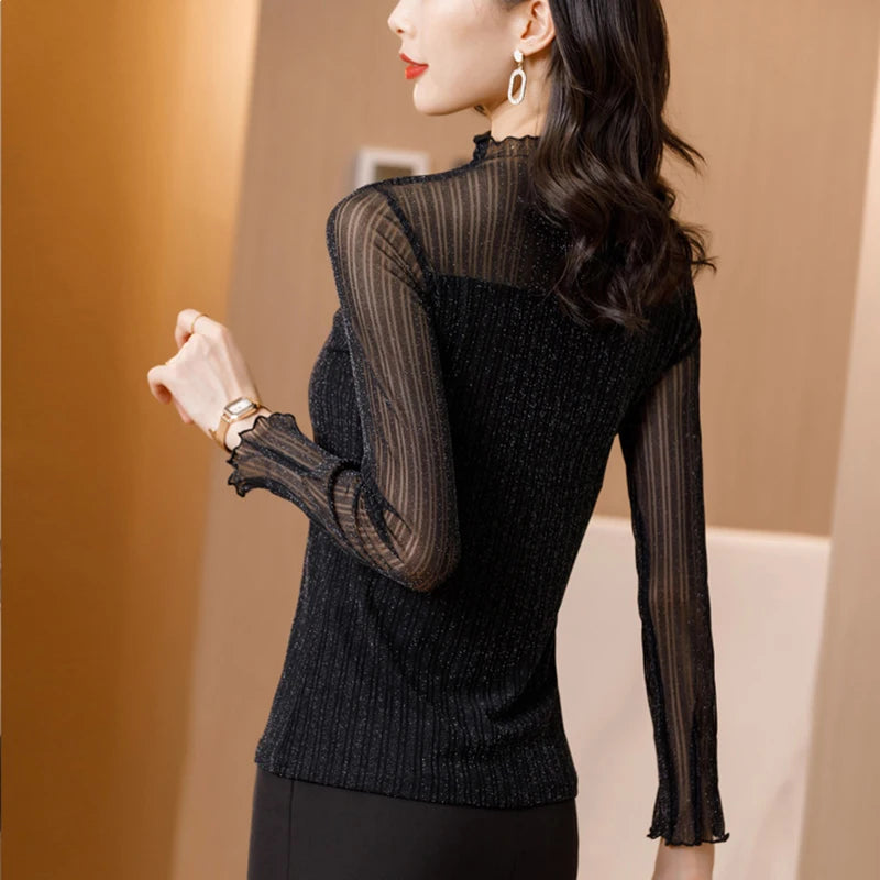 👑 Elegant Lace Turtleneck Blouse — Timeless Sophistication for the Modern Woman
