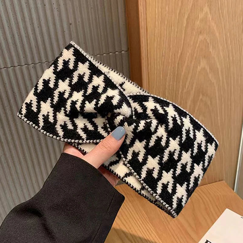💎 Houndstooth Pattern Women’s Headband