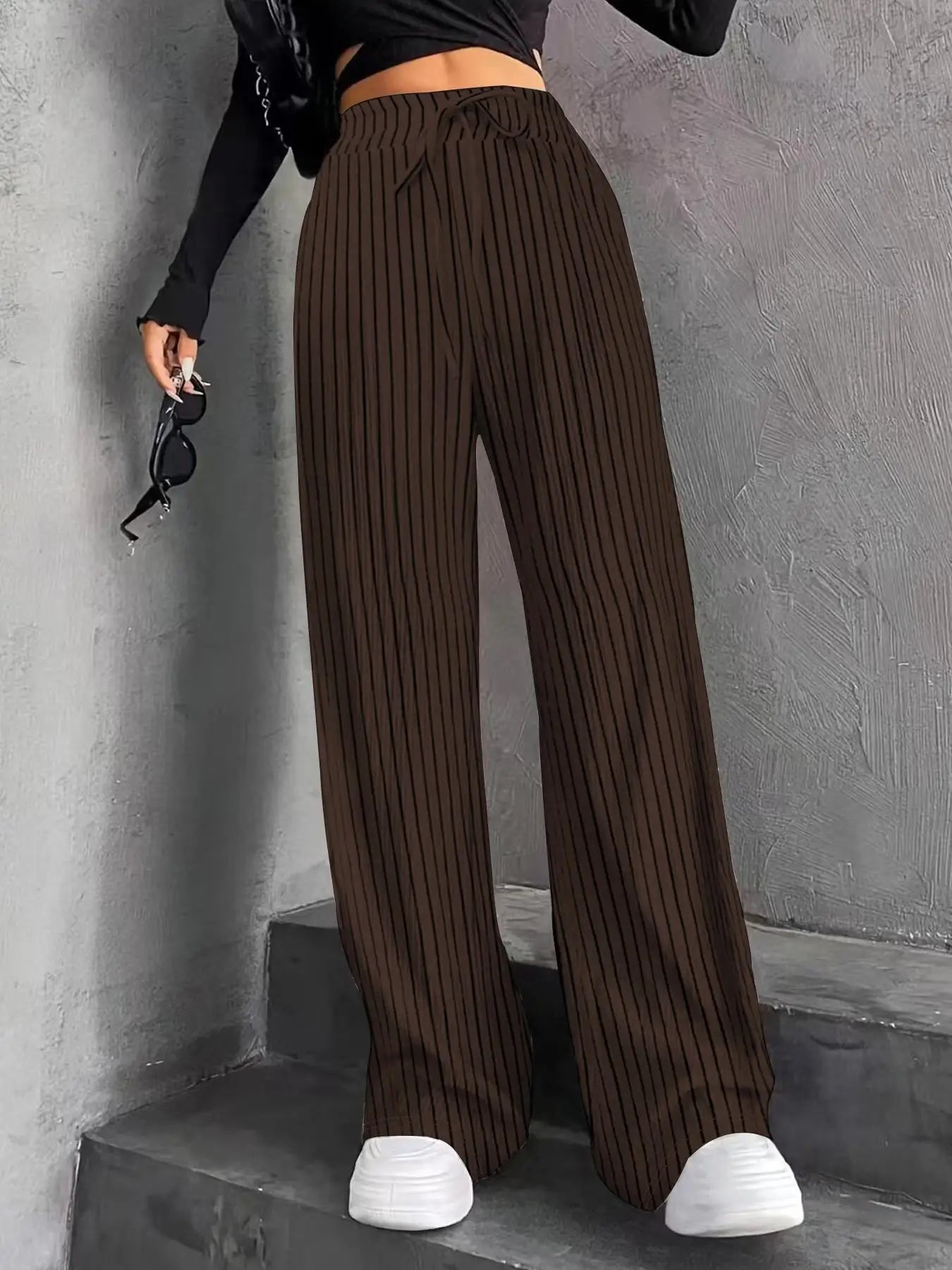 🐆 Bold & Elegant Leopard Print Pants