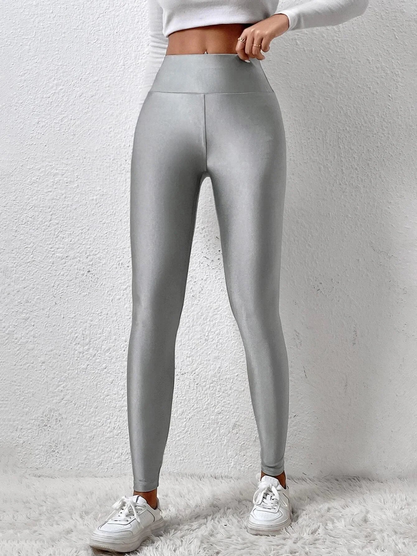 ✨ European & American Style Color Luster Leggings — Shine with Confidence and Comfort