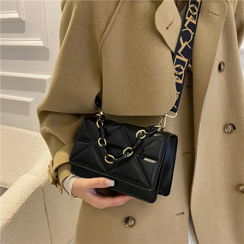 💎 Luxury Crossbody Bag for Women – Fashionable, Elegant & Designed to Impress