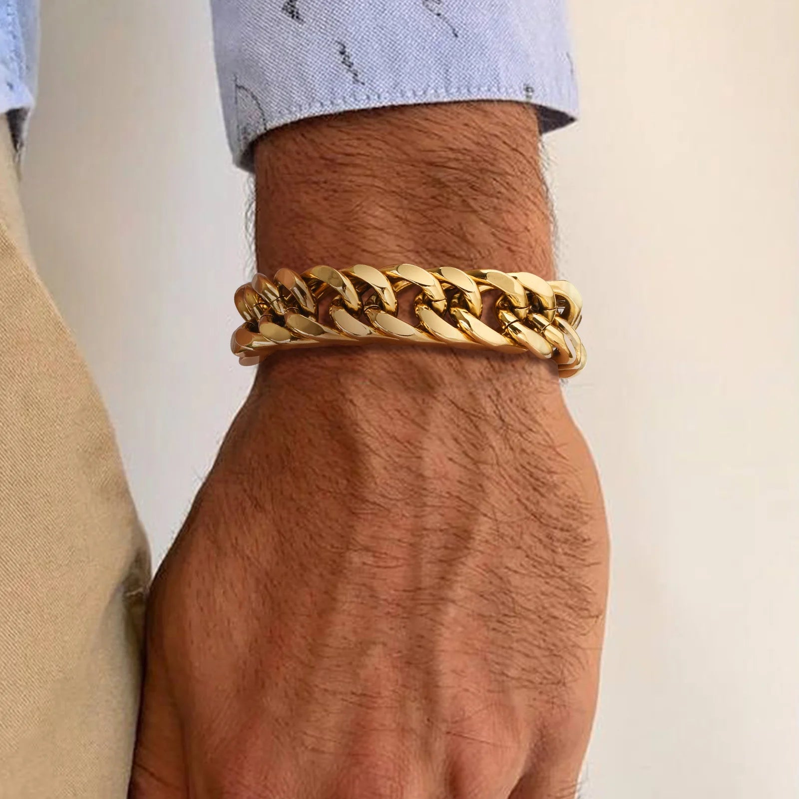 💎 Gold Cuban Chain Bracelet for Men – Bold, Masculine, and Built to Shine
