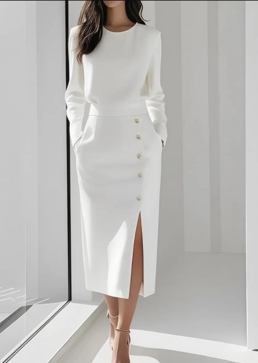 💃 Timeless Elegance, Effortless Confidence — The Perfect Midi Dress for Every Occasion