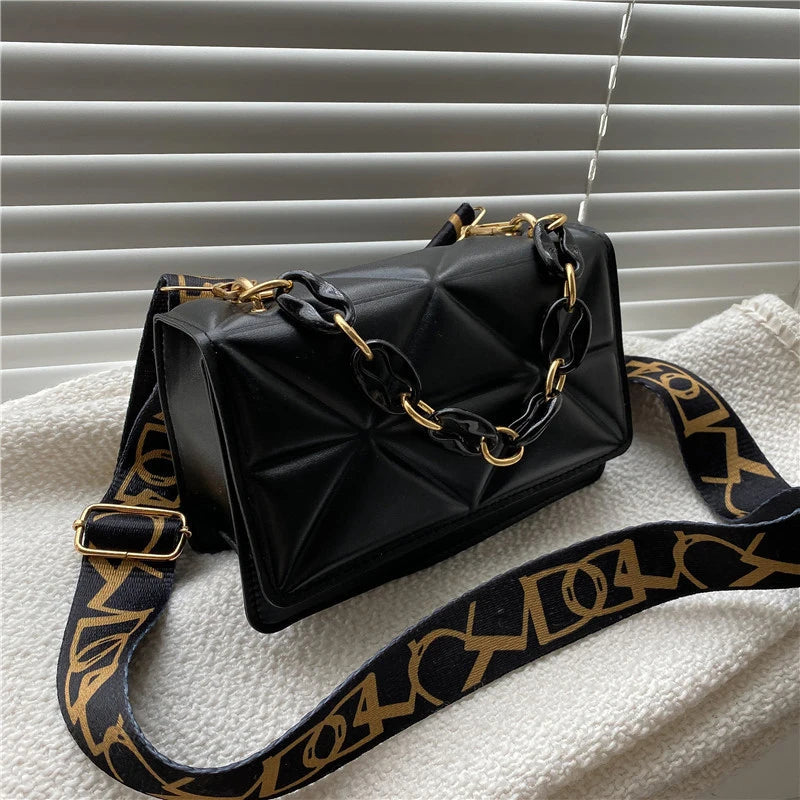 💎 Luxury Crossbody Bag for Women – Fashionable, Elegant & Designed to Impress