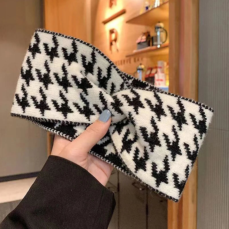 💎 Houndstooth Pattern Women’s Headband