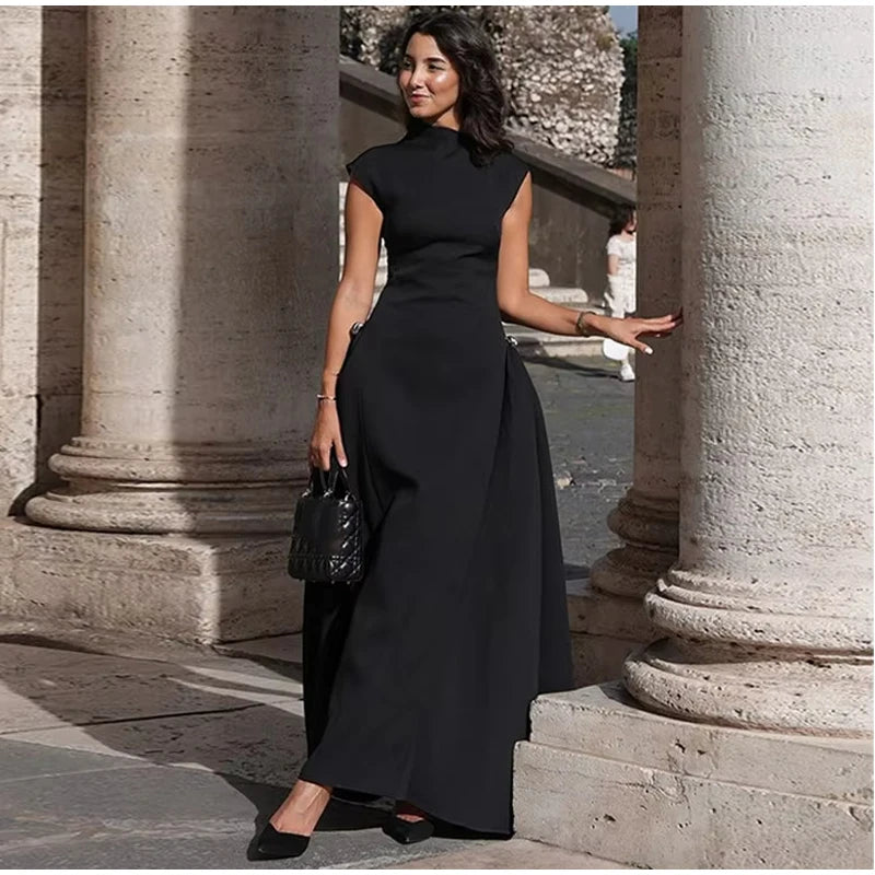 ✨ Timeless Elegance – The Perfect Summer Evening Gown