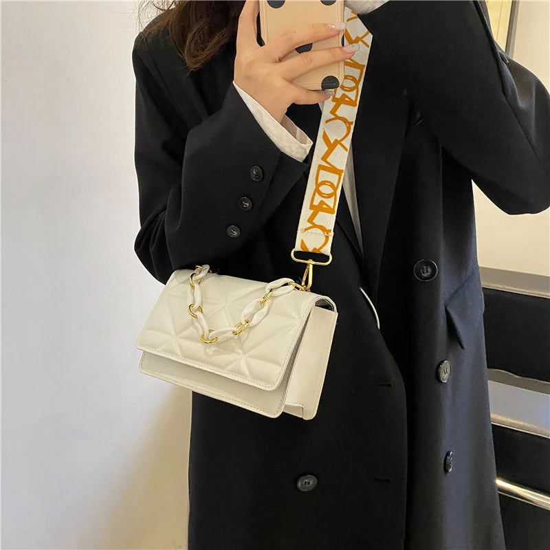 💎 Luxury Crossbody Bag for Women – Fashionable, Elegant & Designed to Impress