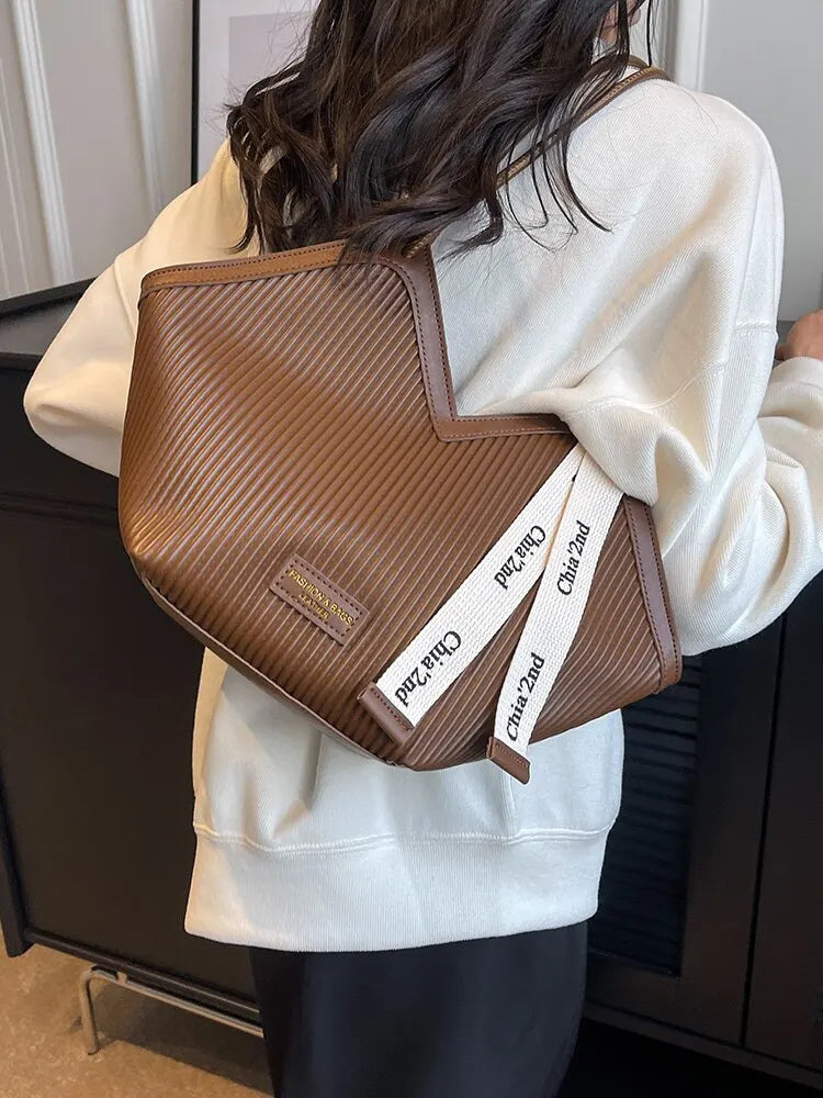 👜 Korean Style Canvas Tote Bag – Effortless, Spacious & Chic