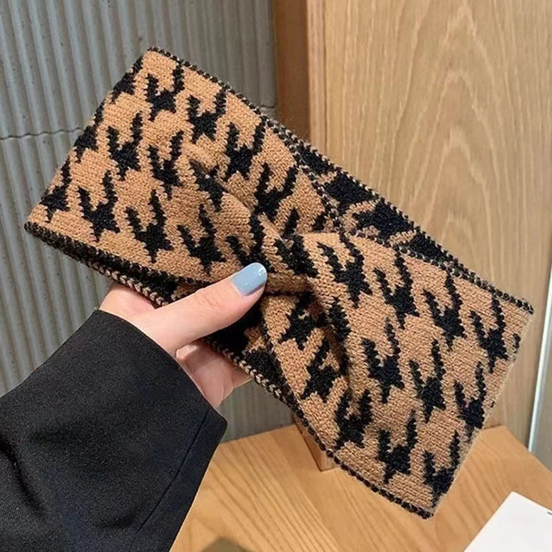 💎 Houndstooth Pattern Women’s Headband